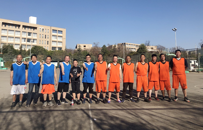 1611989595346947.jpg 合影小.jpg