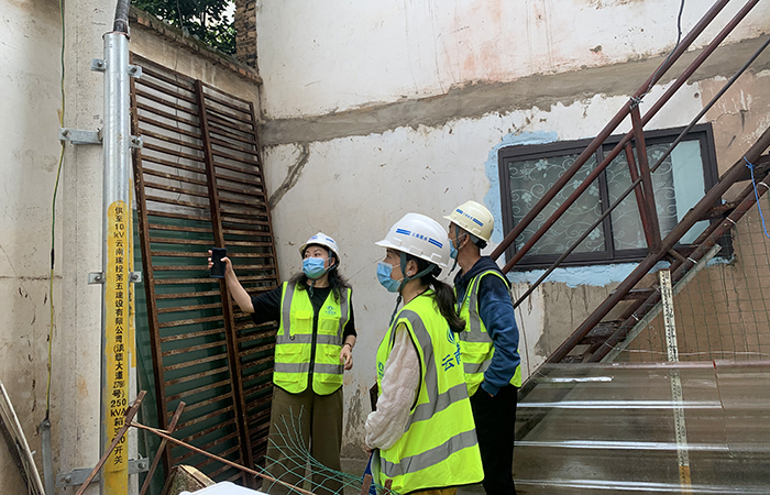 1656585409221998.jpg (小圖)6.9直管部書記自建房安全檢查.jpg